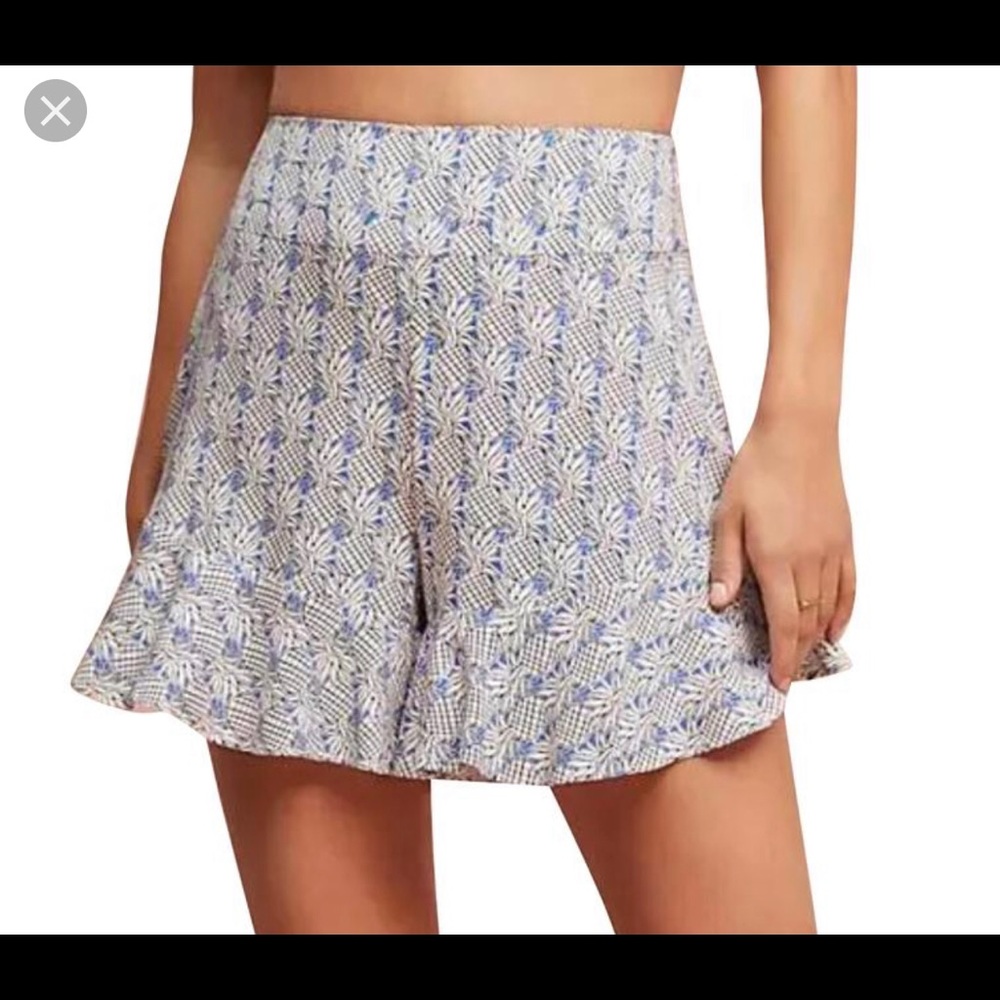 Anthropologie pineapple ruffle hem shorts by Maeve